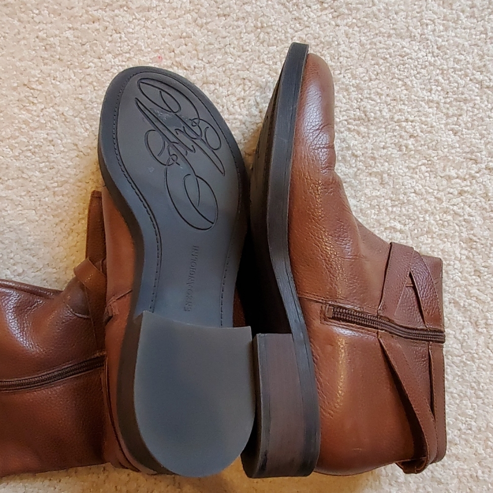 NEW Enzo Angiolini chestnut brown riding boots